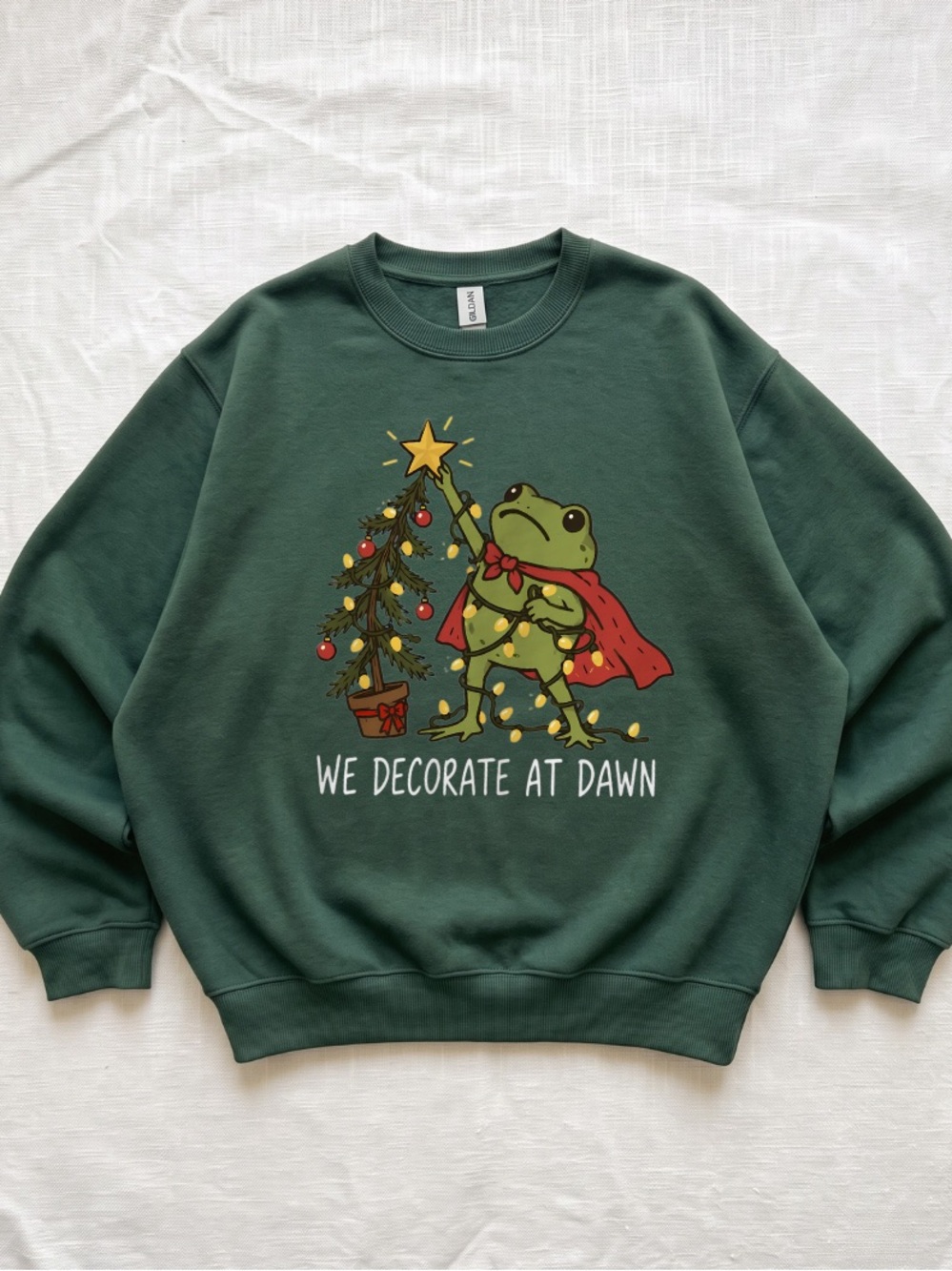 Gildan Forest Green Funny Christmas Decorating Frog Holiday Crewneck Sweatshirt